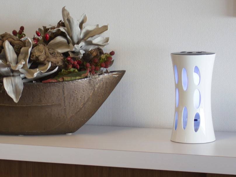 Armadilha Elétrica para Insetos 15W – Cobertura até 15 m²